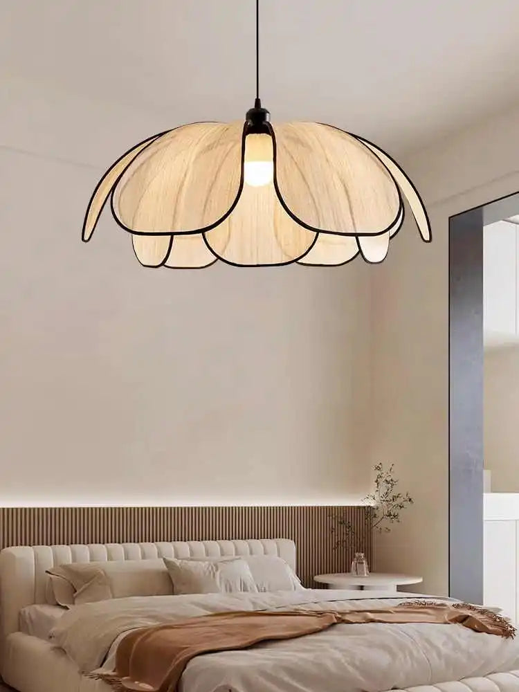 Vintage Style Hand-Woven Lotus Chandelier